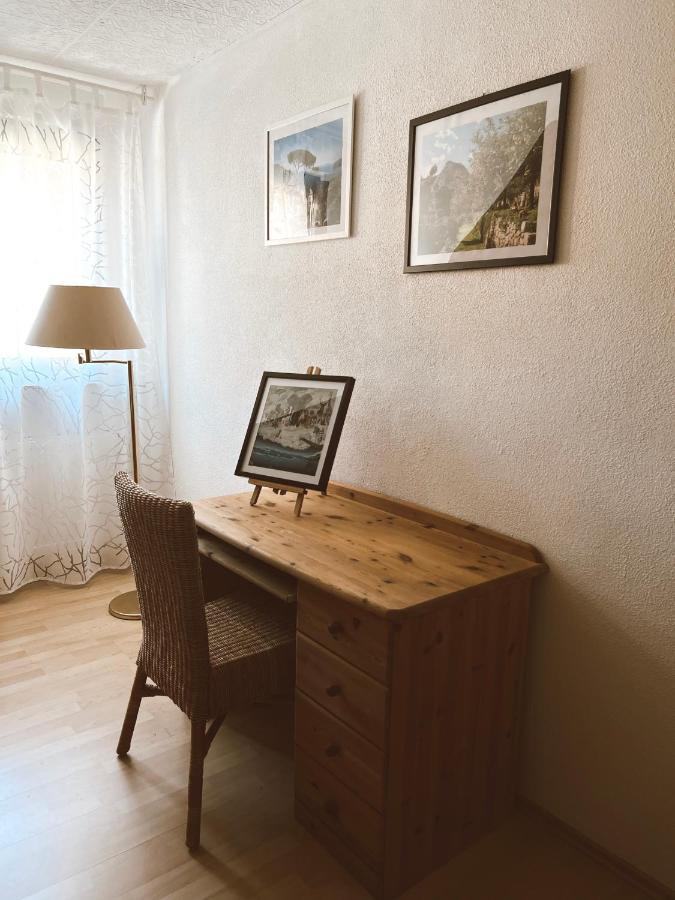 Ferienwohnung Moselflair Mit Direktem Blick Auf Die Mosel Und Weinberge Oberfell Exteriör bild
